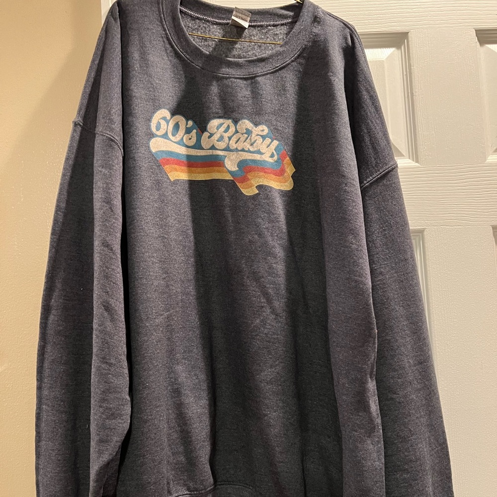 Sweatshirt